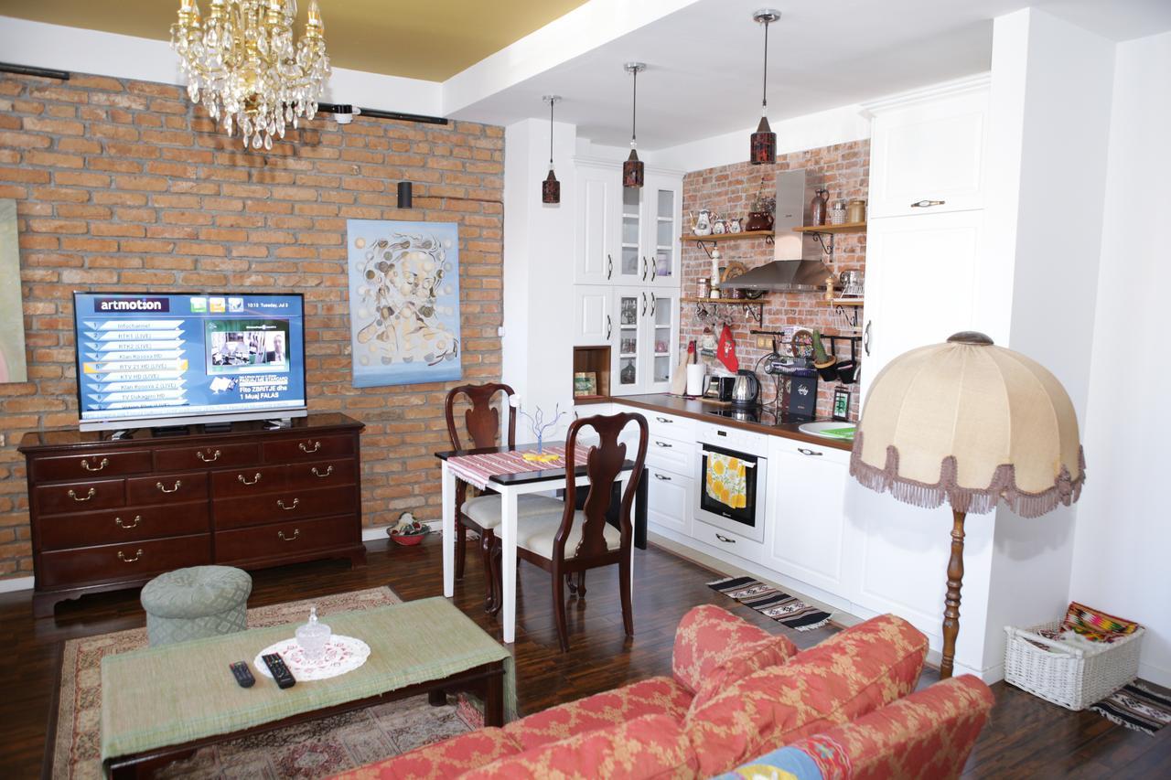 Apartment Nesti In Pristina Kosovo Екстериор снимка